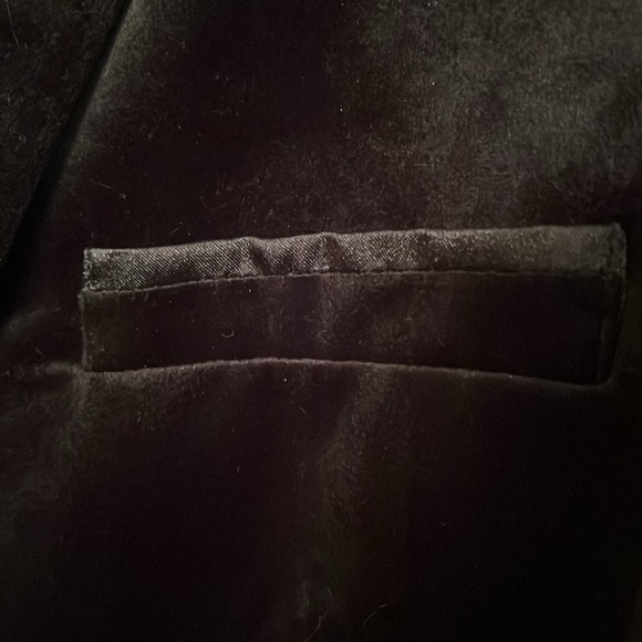 ALFANI VELVET JACKET - Picture 2 of 11